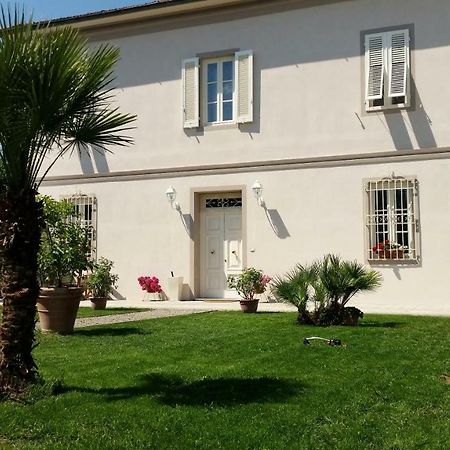Casa Oliver Lucca Exterior foto